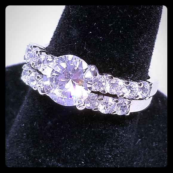 Jewelry - Sterling Silver Wedding Ring Set 925 CZ Round sz 6
